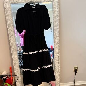 Amazon Black Midi Dress with White Trim